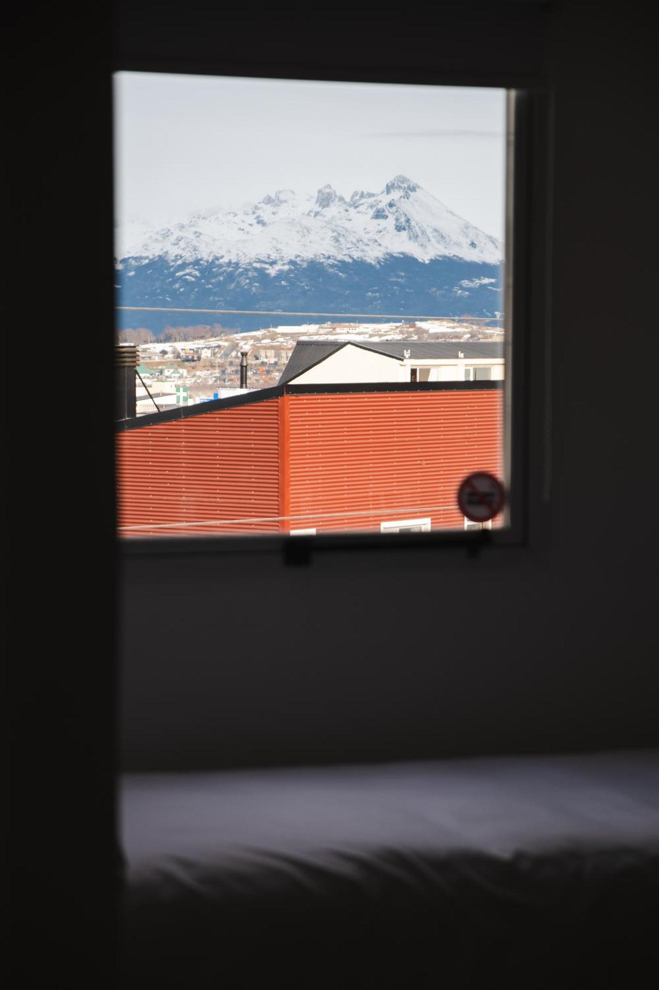 Ostello Portal Antartlco Ushuaia Esterno foto